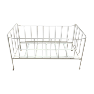Wrought iron bed