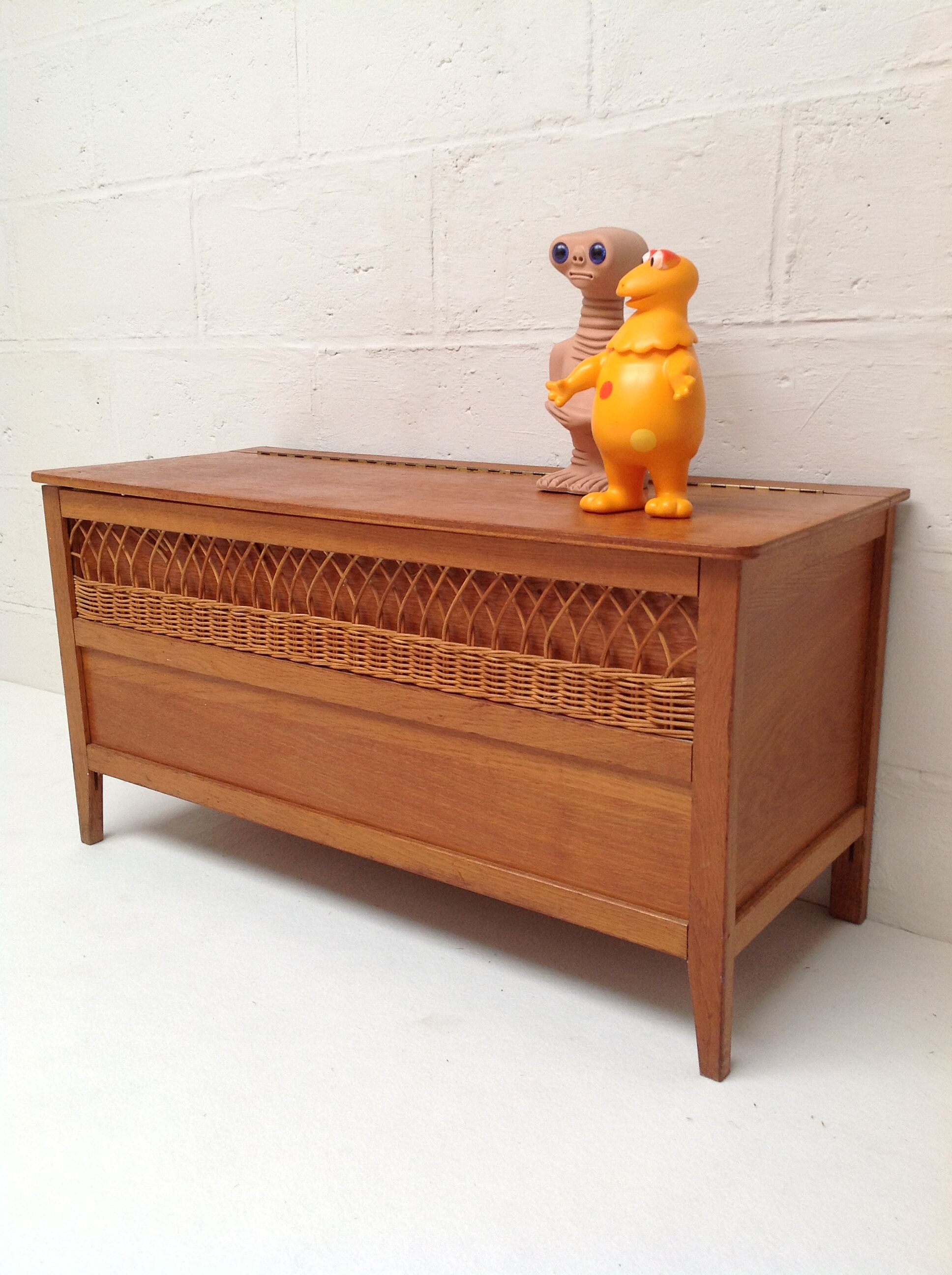 Banc coffre en rotin