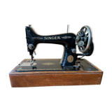 Singer vintage sewing machine