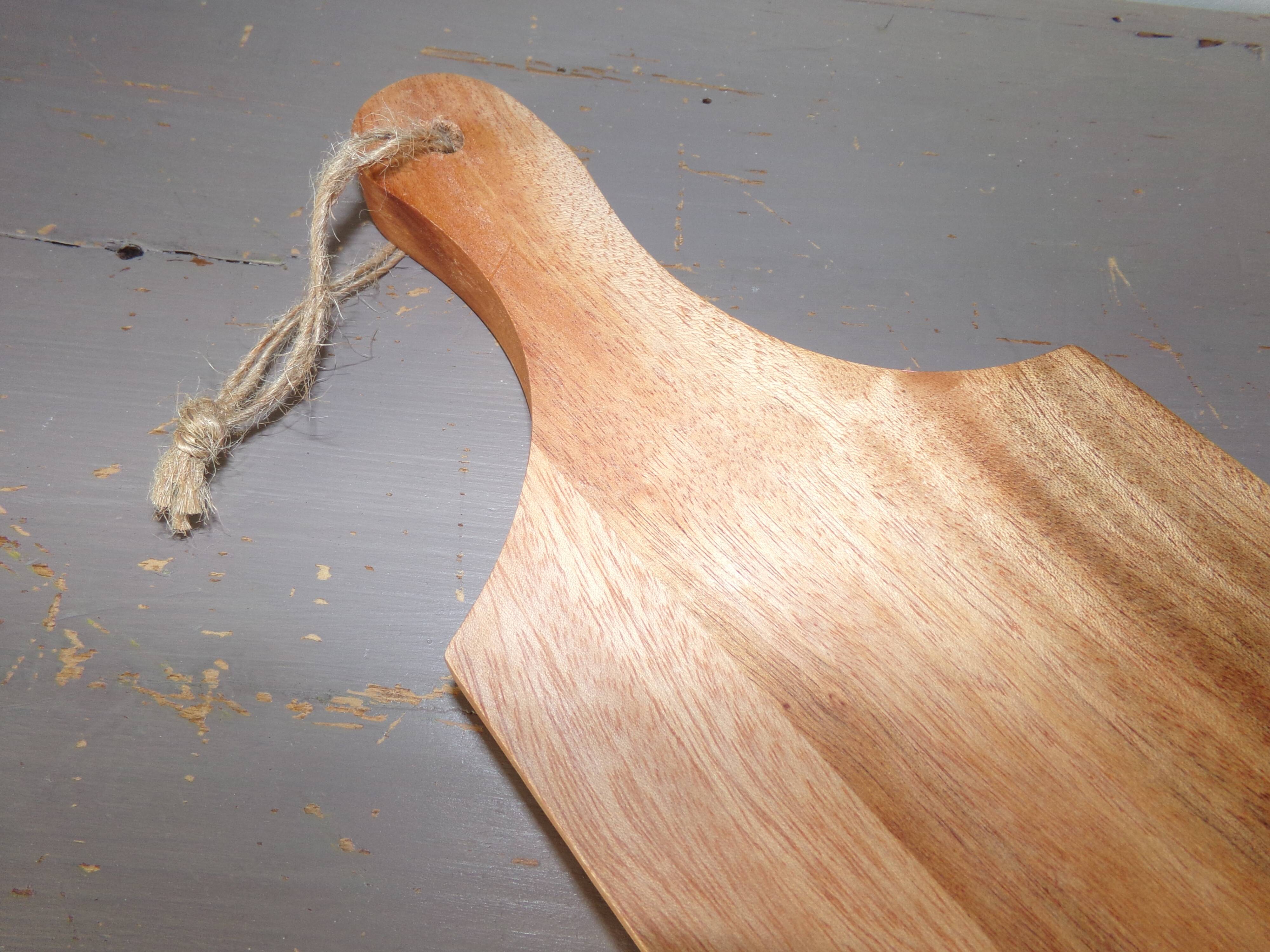 Planche à découper en acacia