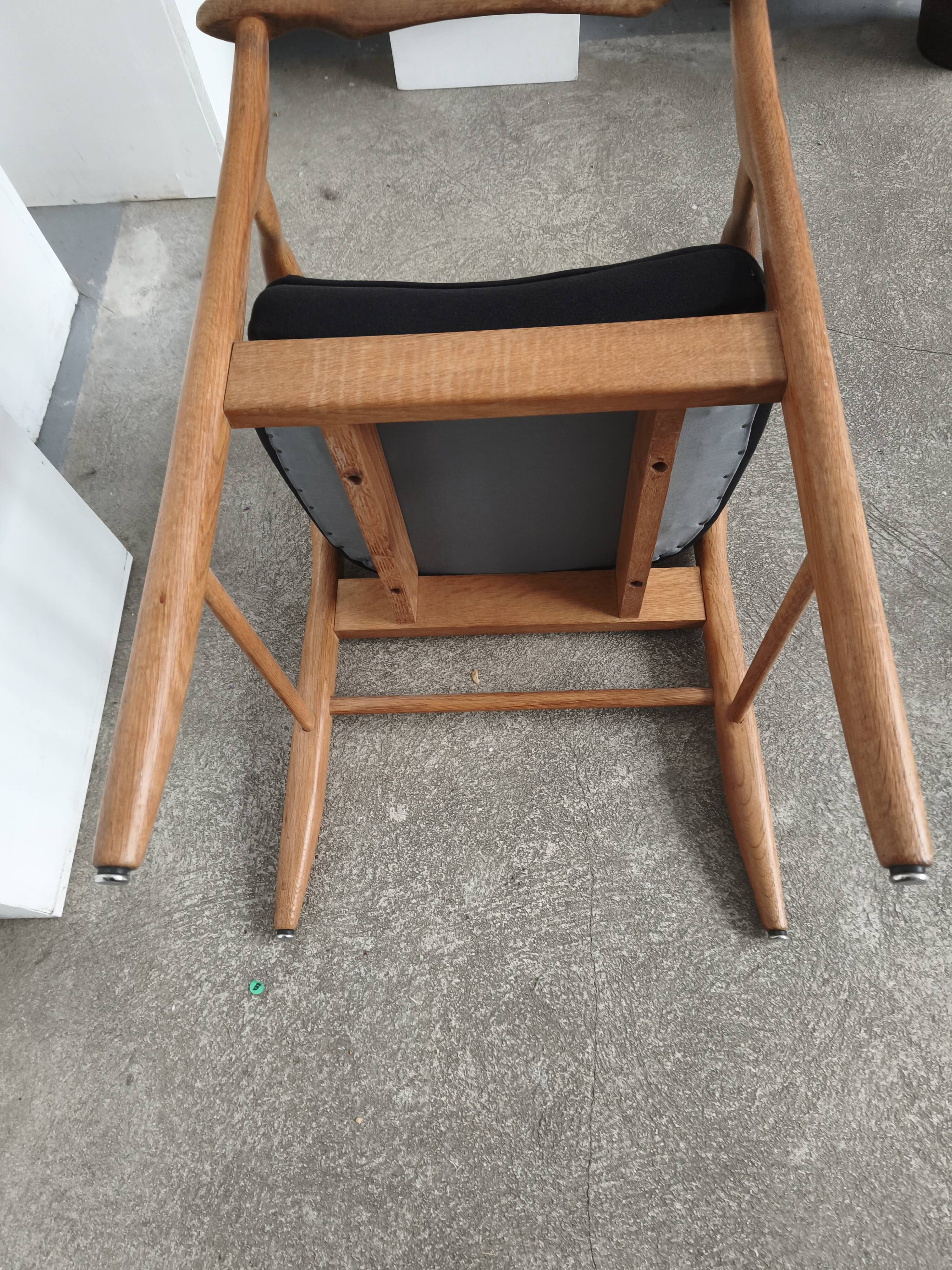 Oak armchair from 1950 by Guillerme and Chambron