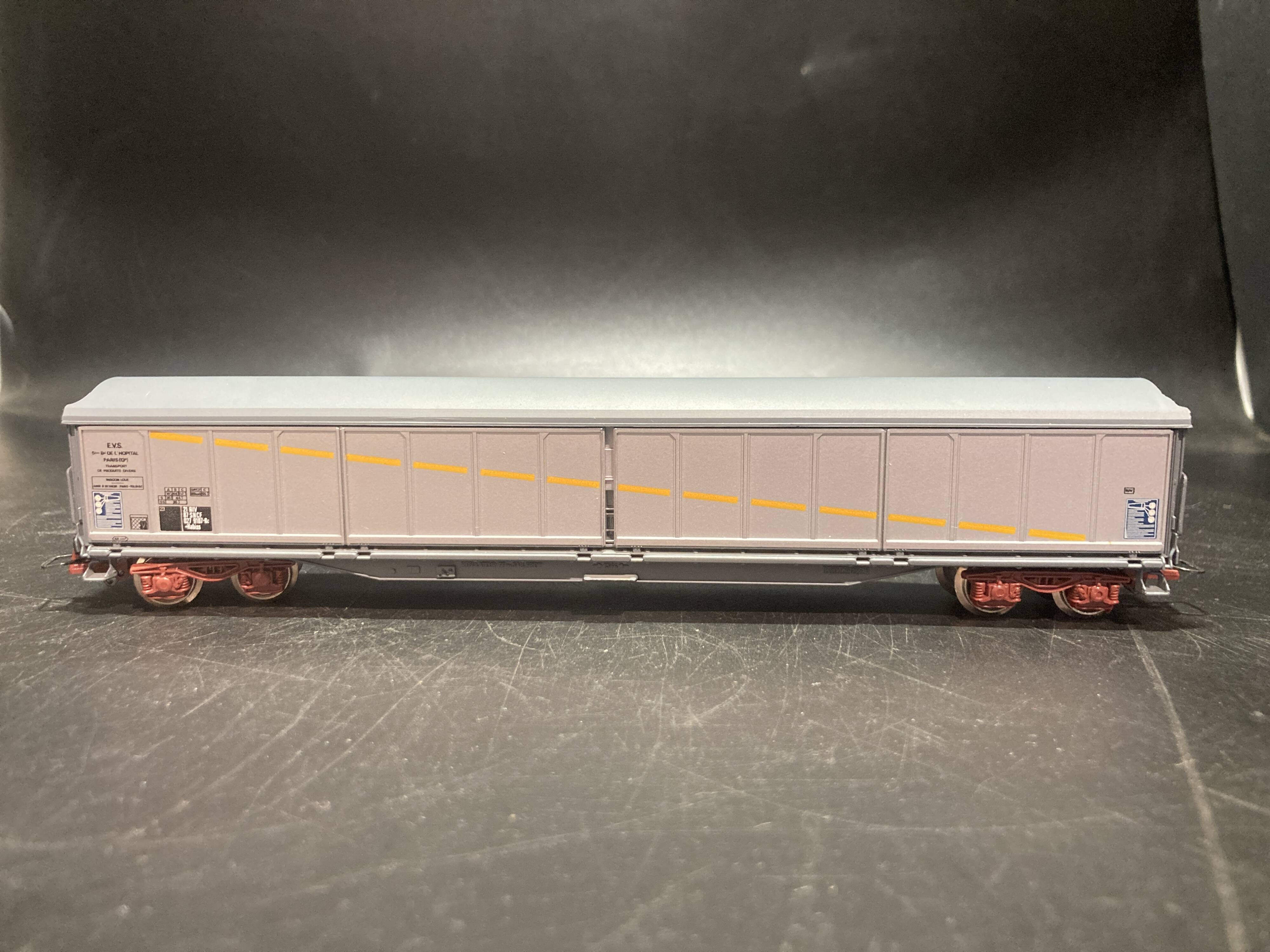 Jouef passenger wagon