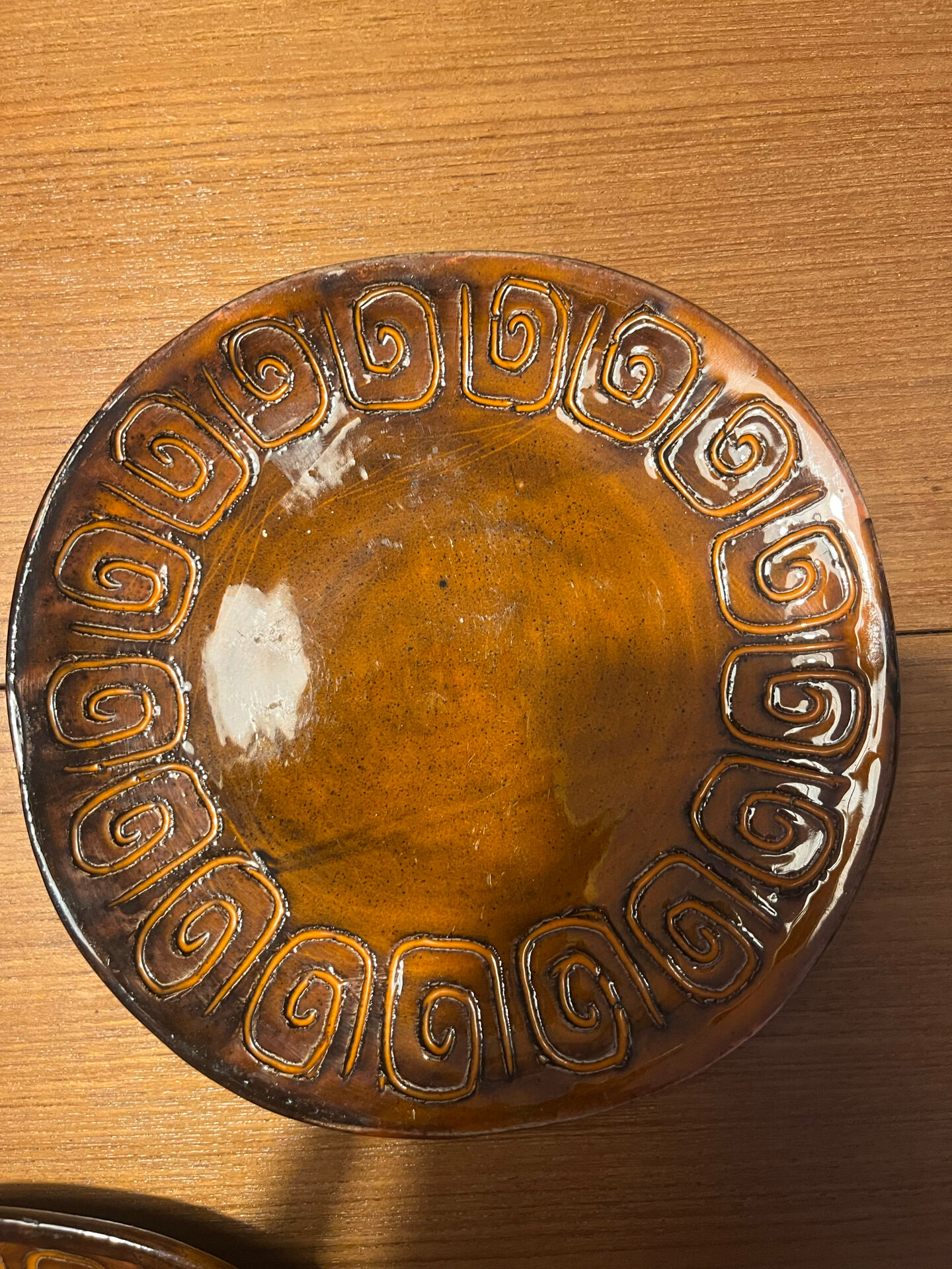 6 handmade ceramic plates – Alain Maunier, Vallauris – Year