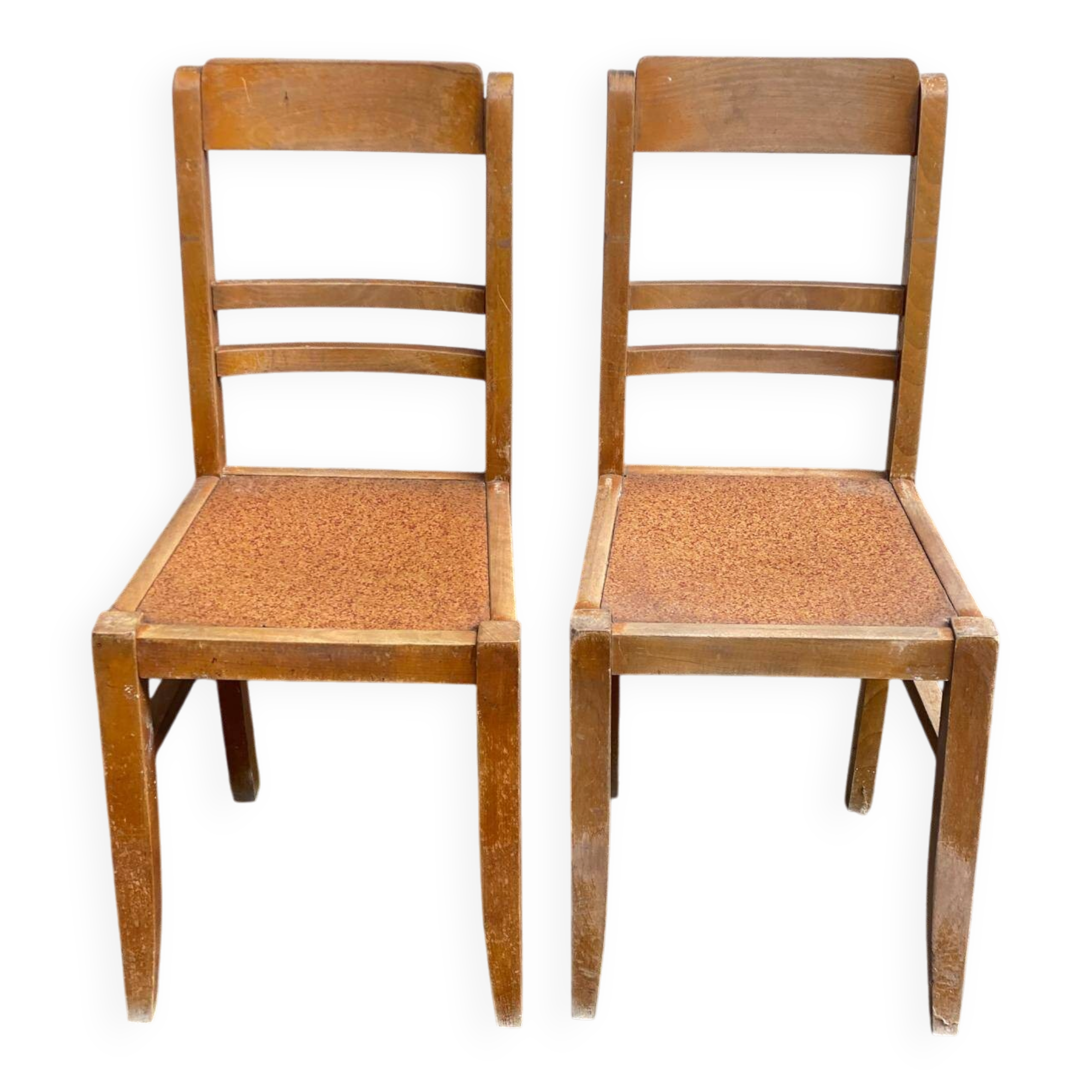 2 chaises de bistrot scandinaves en bois 1950