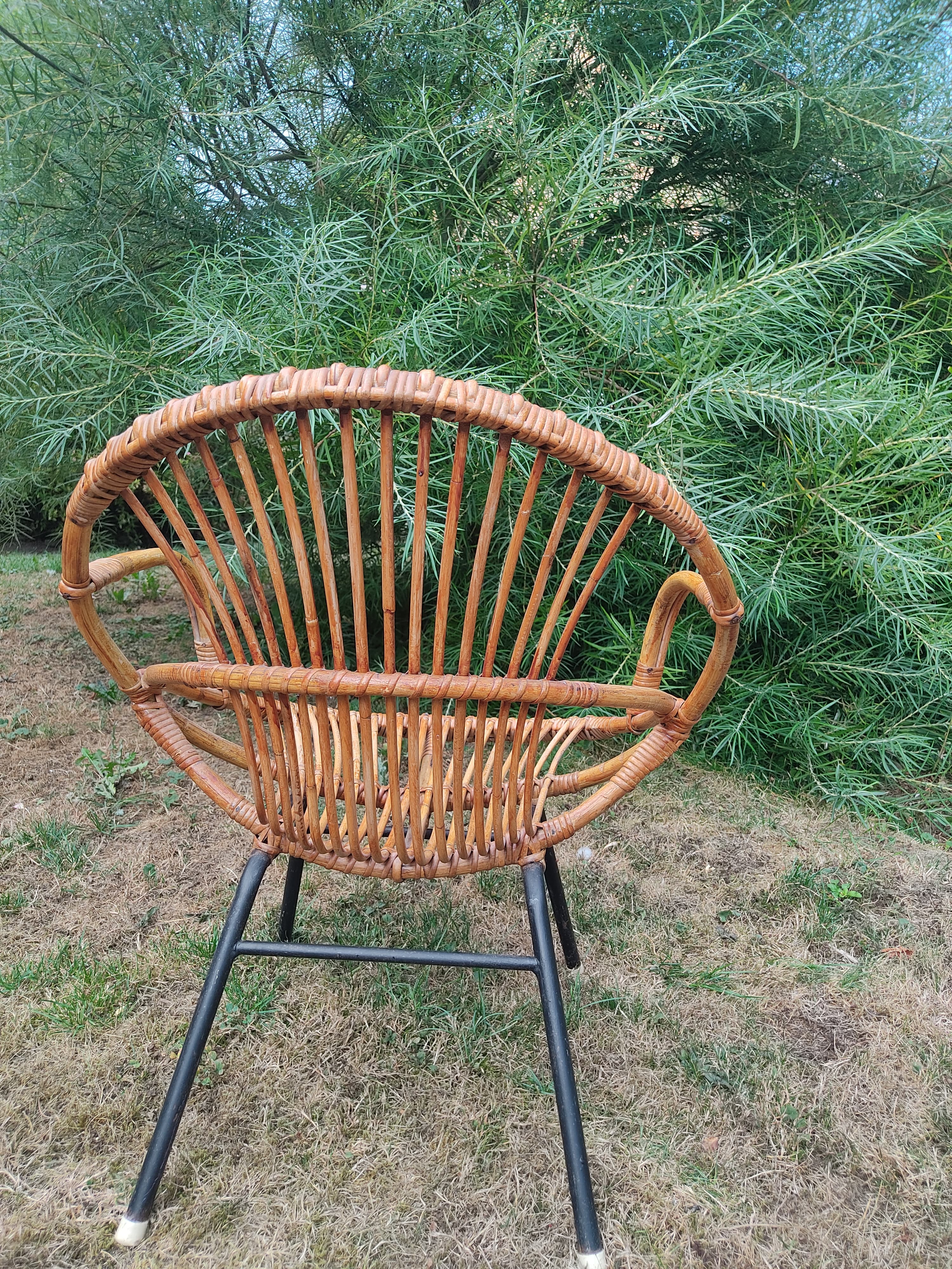 Armchair rattan basket child, vintage