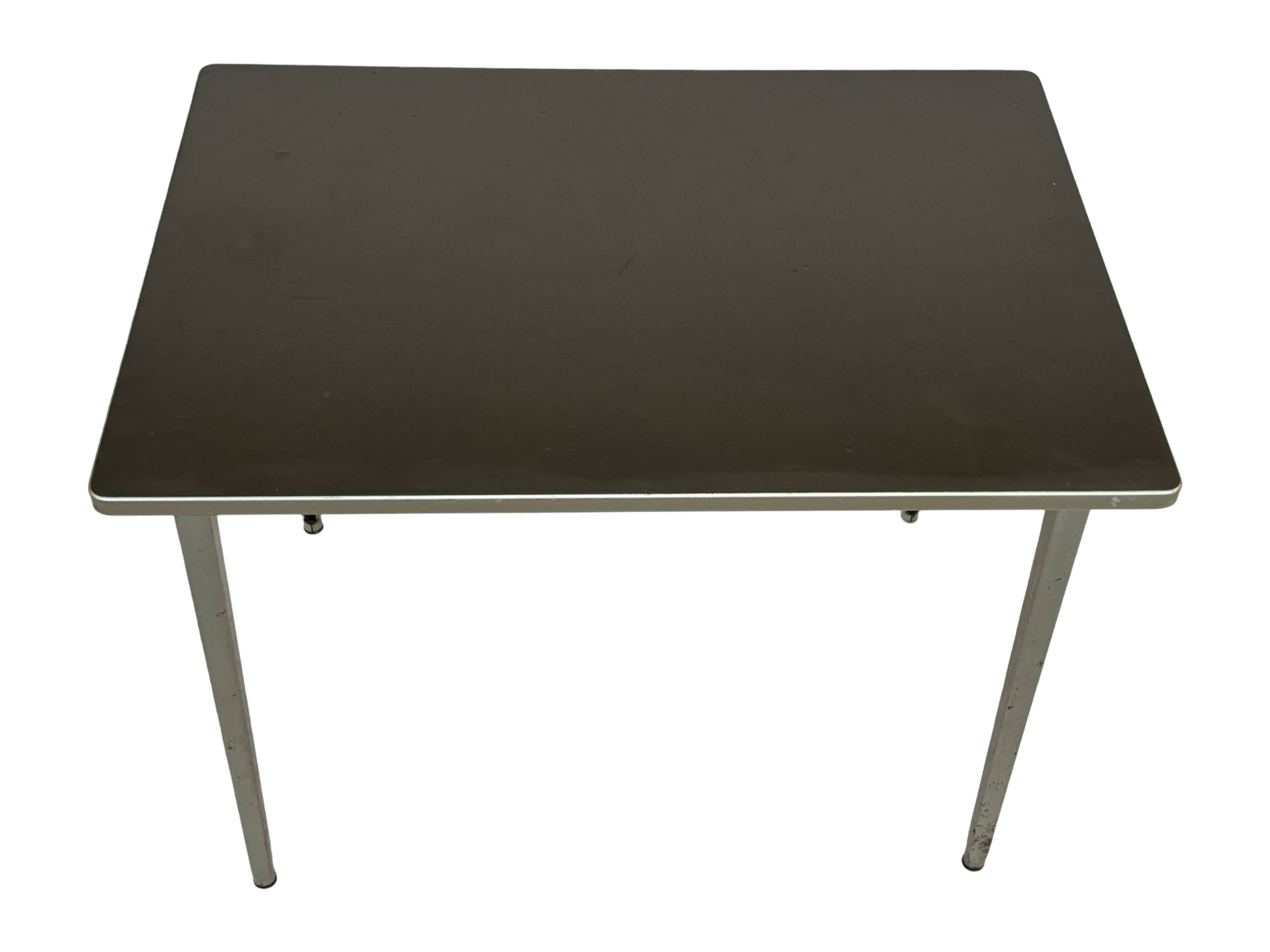 Vintage Reform dining table design Friso Kramer Ahrend de Cirkel