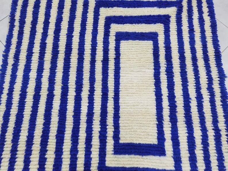 Pure wool rug 2/2.5 m