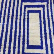 Pure wool rug 2/2.5 m