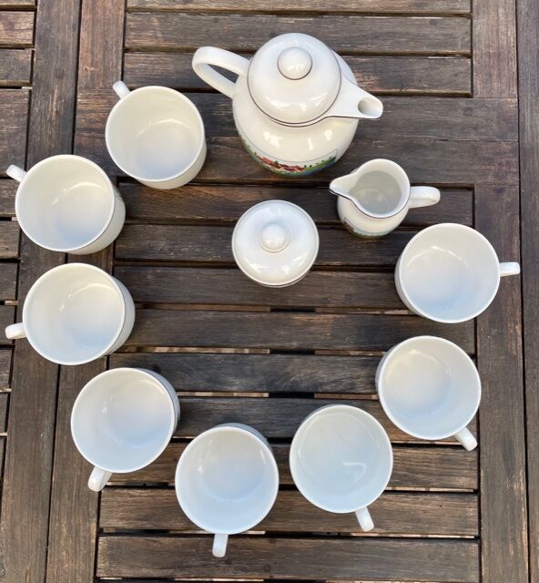 Service à thé Villeroy & Boch "naïf"
