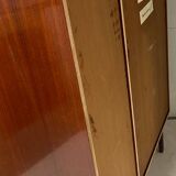 Armoire vintage pieds compas