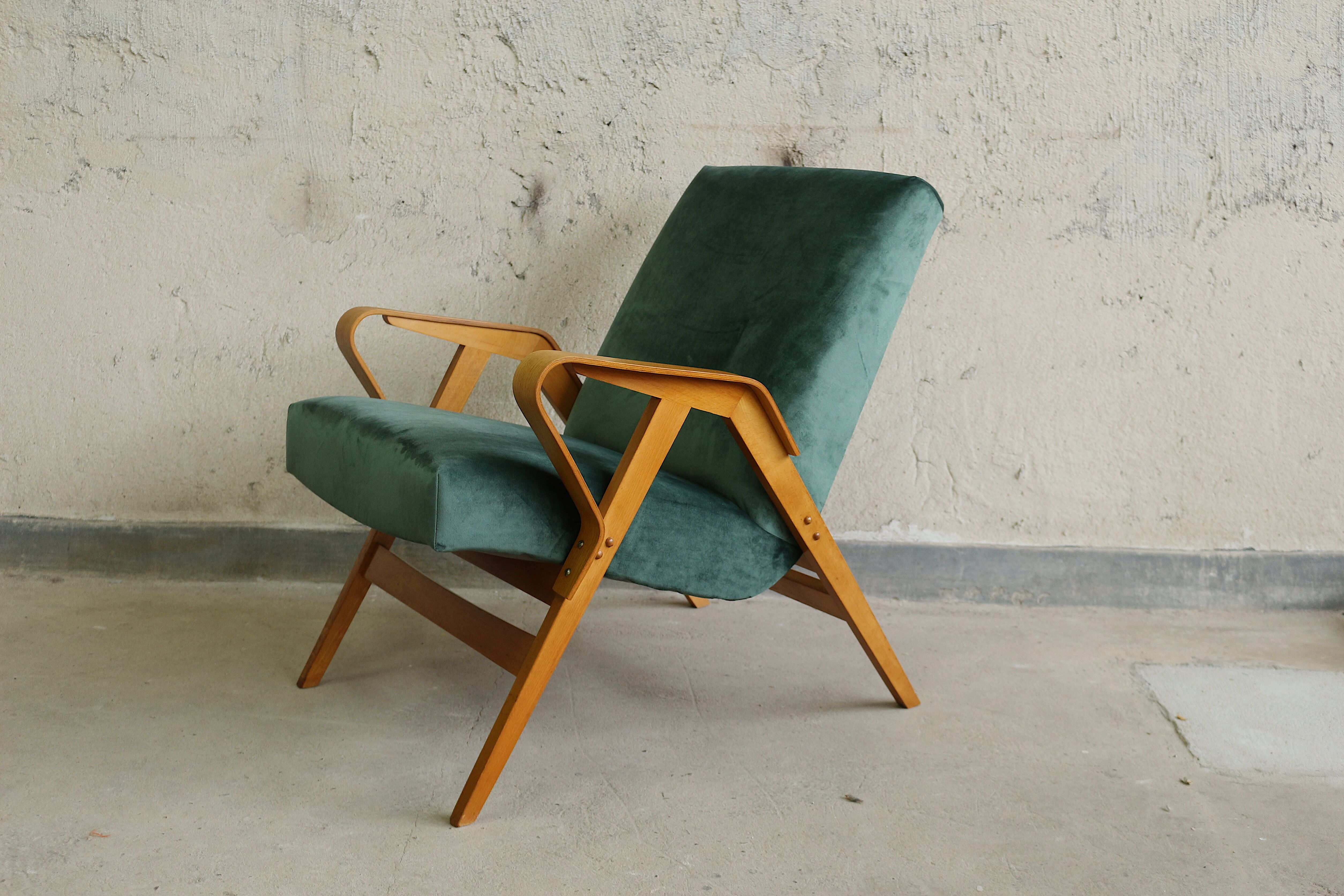 Armchair by Frantisek Jirak for Tatra Nabytok 1960