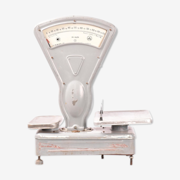 Vintage brocante scale