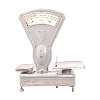 Vintage brocante scale