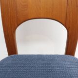 Vintage eetkamerstoelen Holstebro Denmark Teakhout nieuwe stoffering blauw