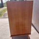 commode vintage aux pieds compas