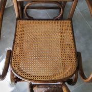 Rocking-chair en cannage ancien