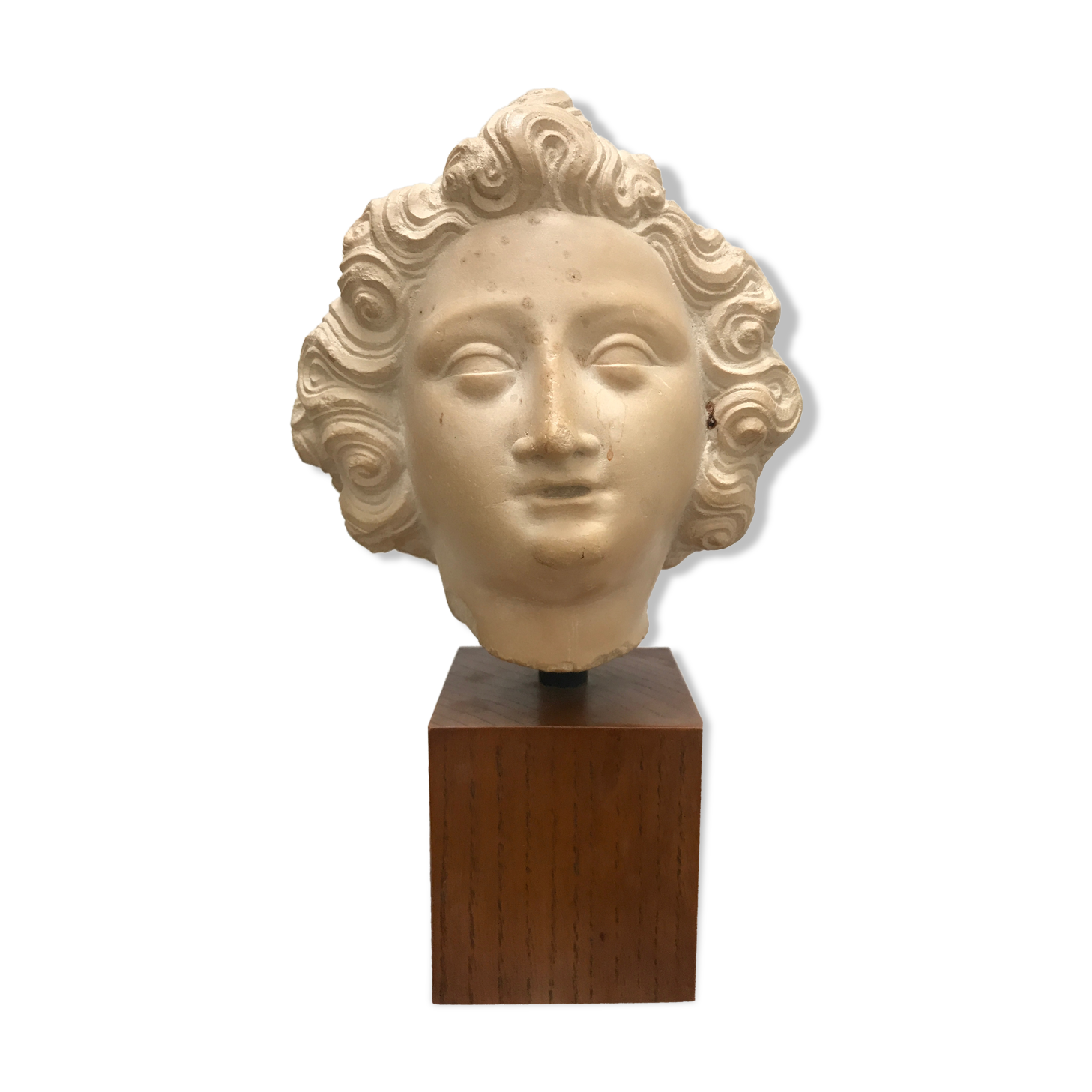 Bust angel head Louvre Museum