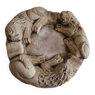 lion sculpted ashtray