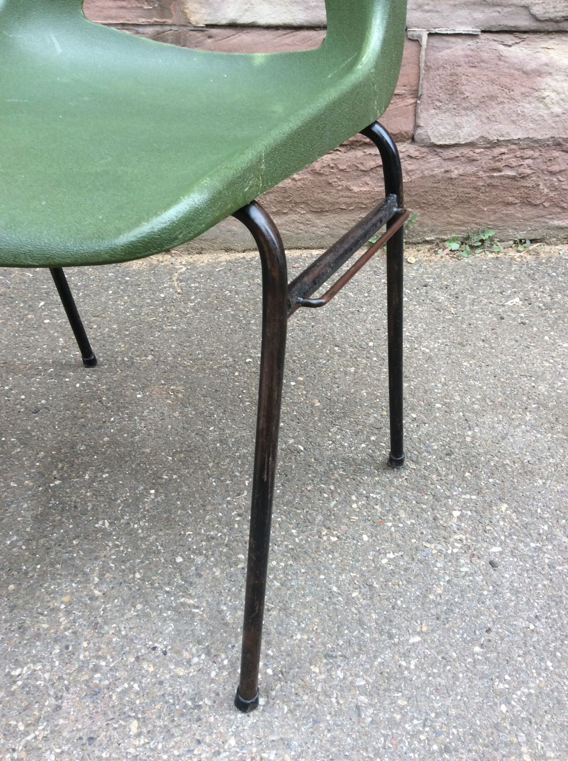 Vintage metal & plastic design chairs 1960 grosfillex