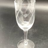 Tube-shaped stemmed glasses in worked glass with a “drop” pattern – MOCA7