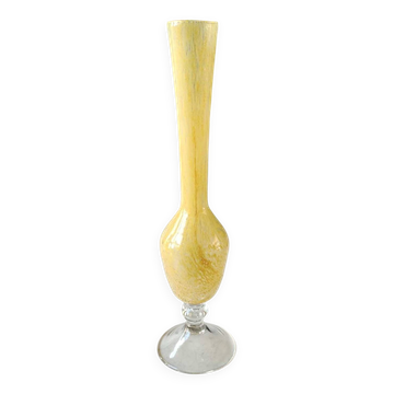 Murano-style single-flower vase. Speckled in yellow tones. Height 28 cm