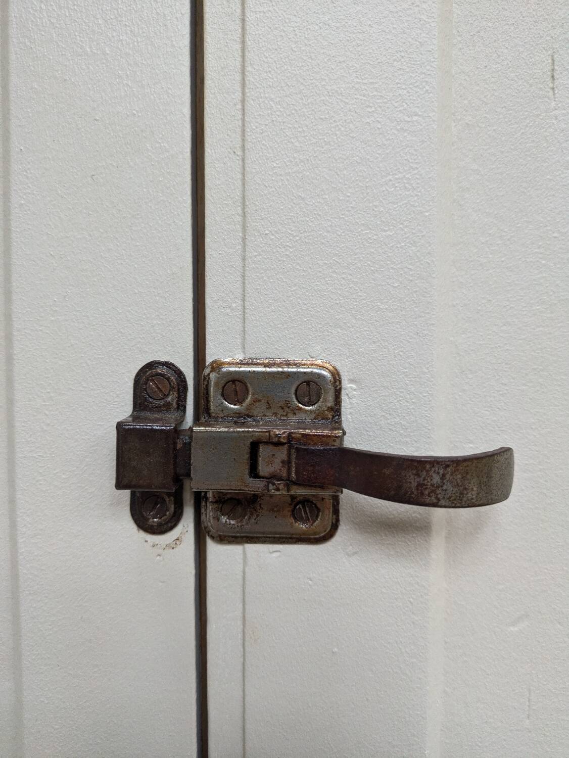 Parisian buffet 2-piece