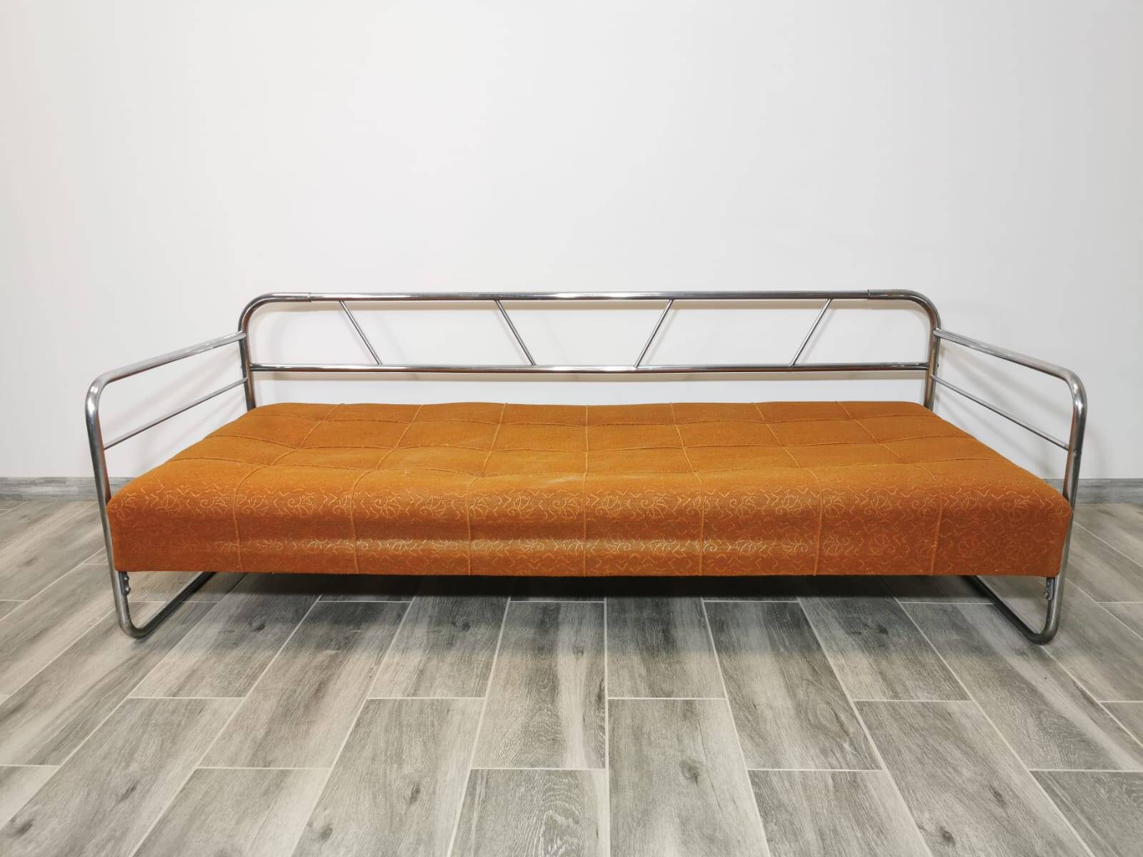 Bauhaus Chrome Sofa by Robert Slezak for Slezak Factories