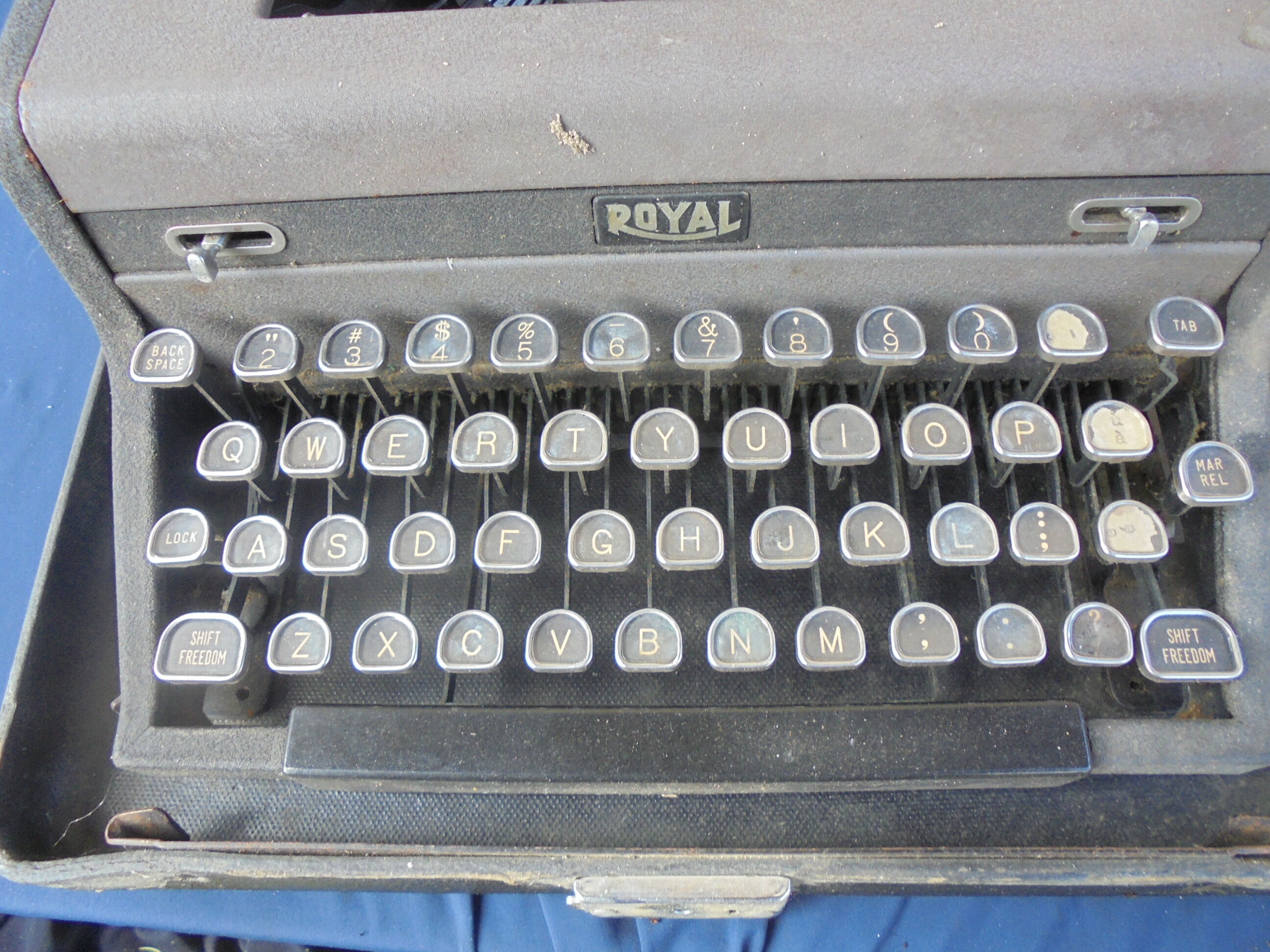 Royal typewriter