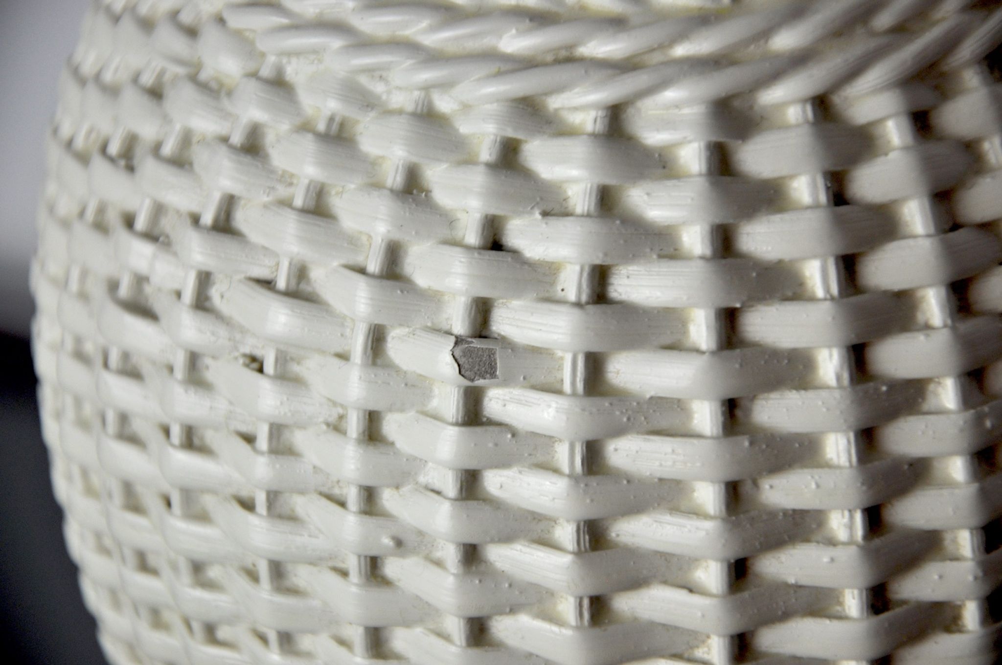 White ceramic "bamboo" lamp, Hollywood Regency, Italy, 1970