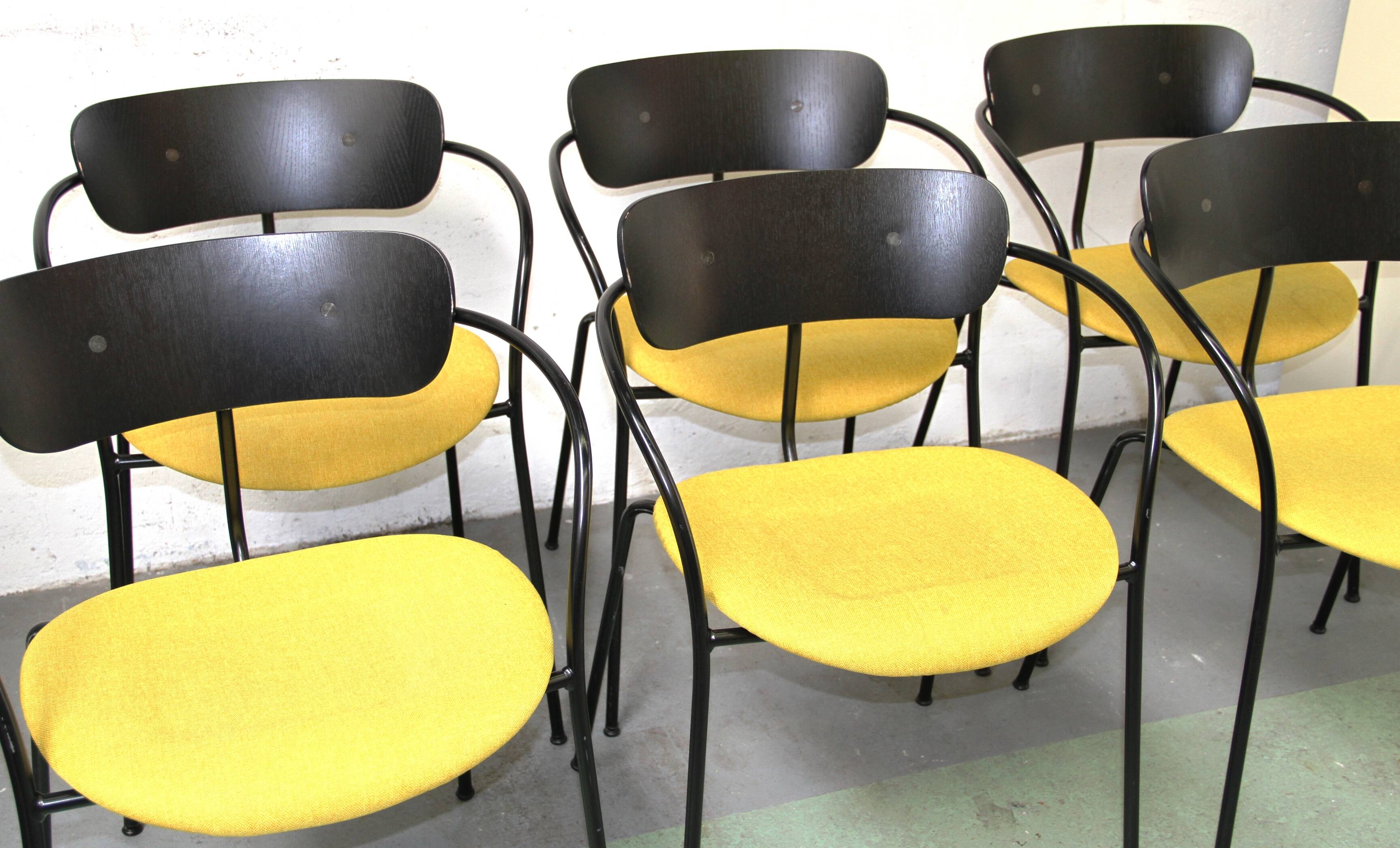 Pavilion AV4 chair, & Tradition