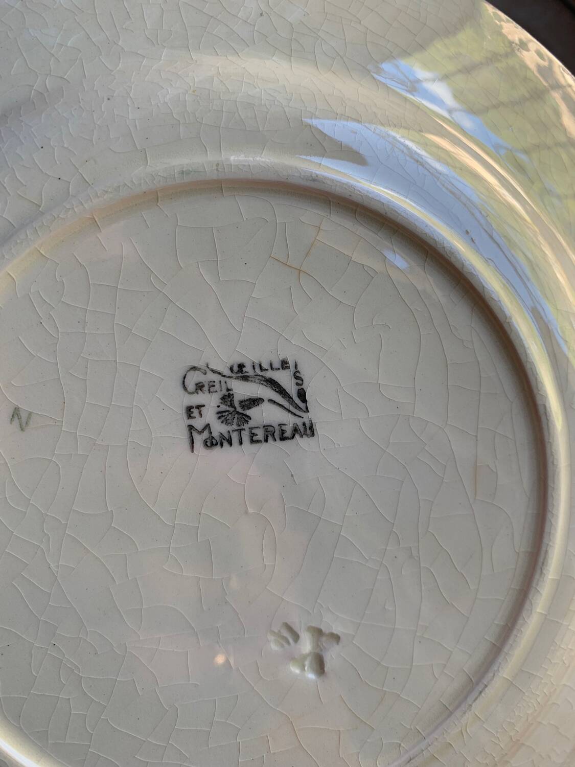 Service of plates and dish Oeillet Creil et Montereau