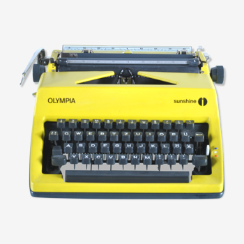 Machine a écrire Olympia sunshine