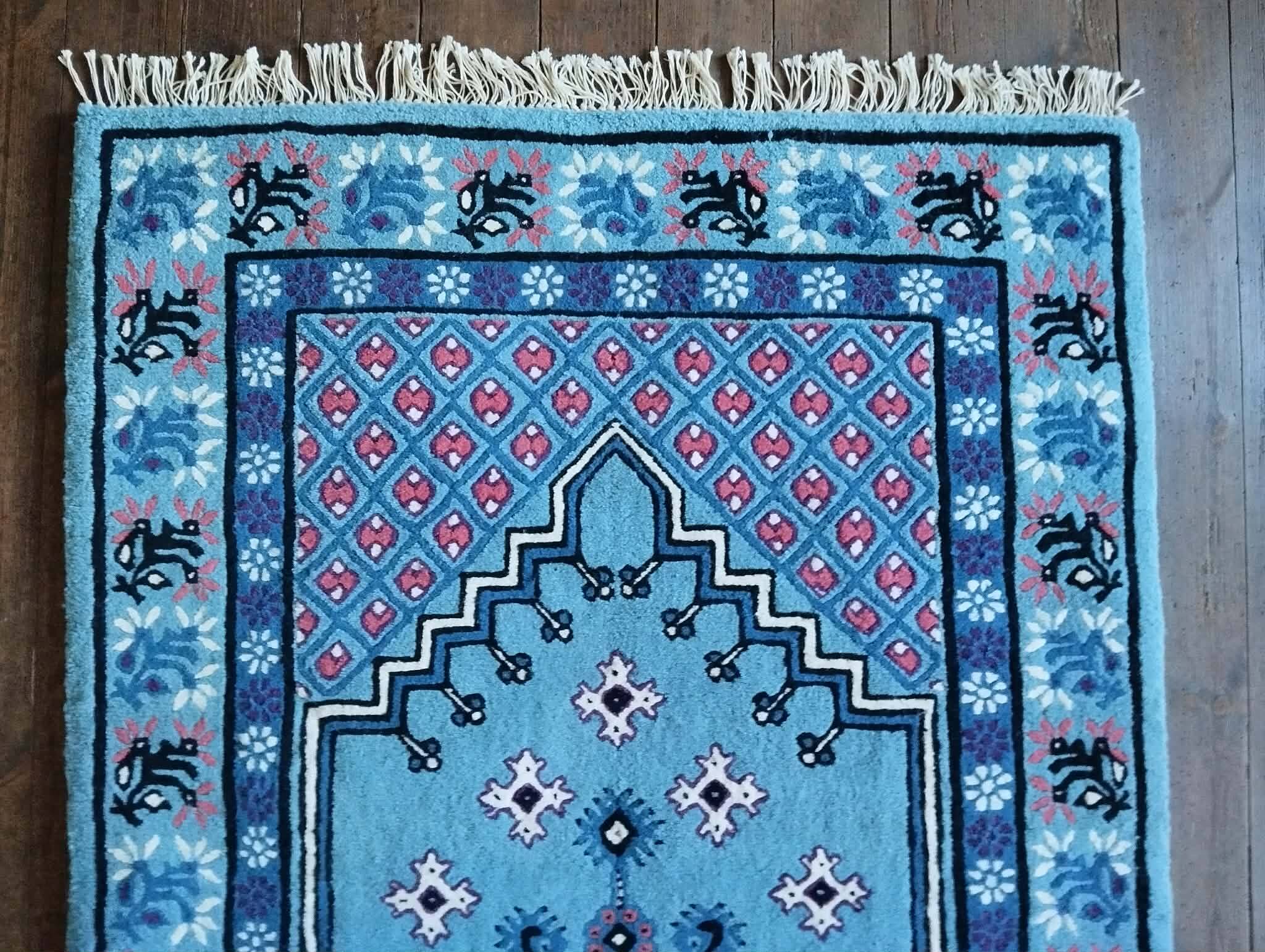 Handmade Kairouan Berber rug 188x103cm