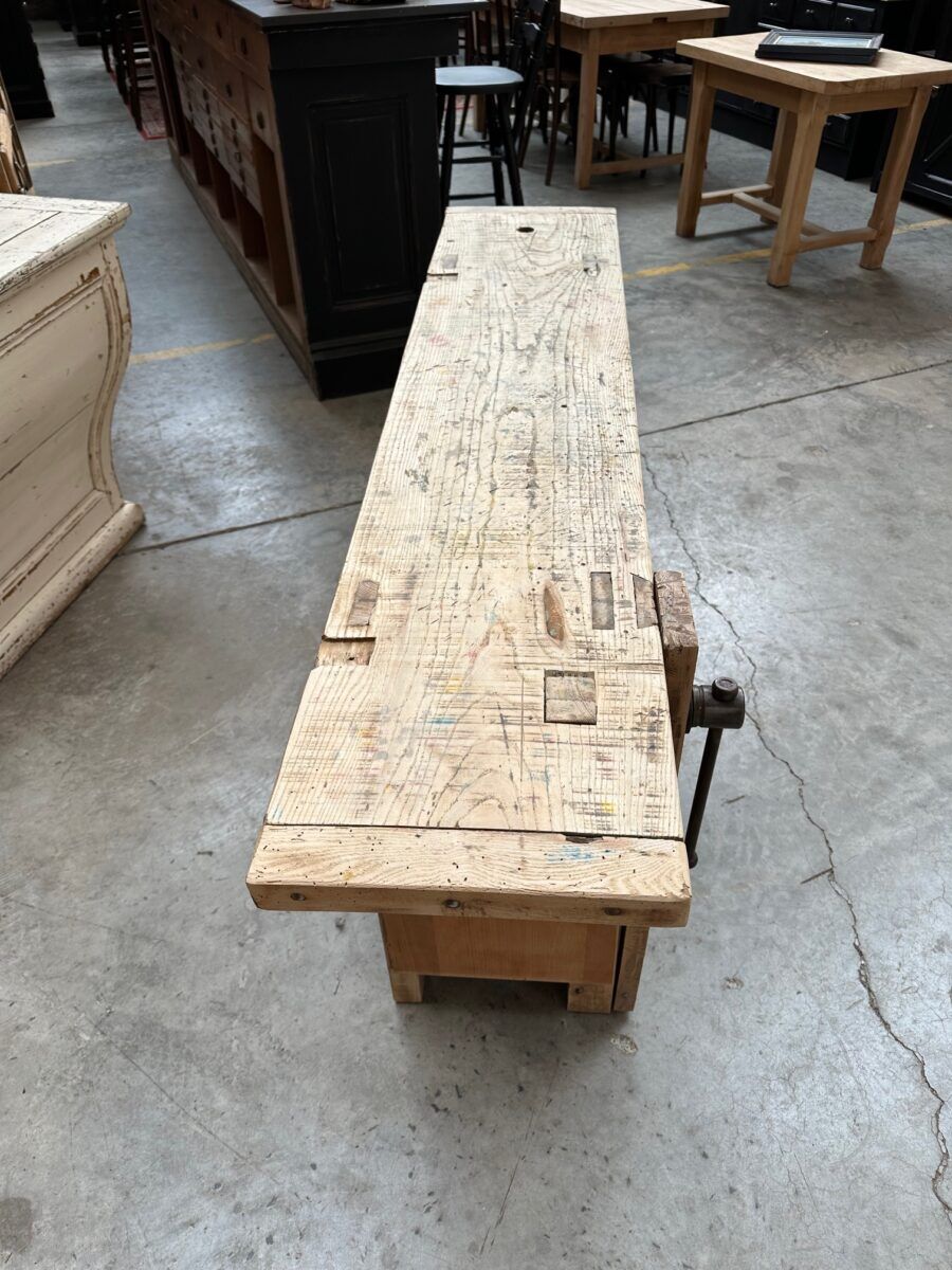 Joiner's workbench from the early 20th century.