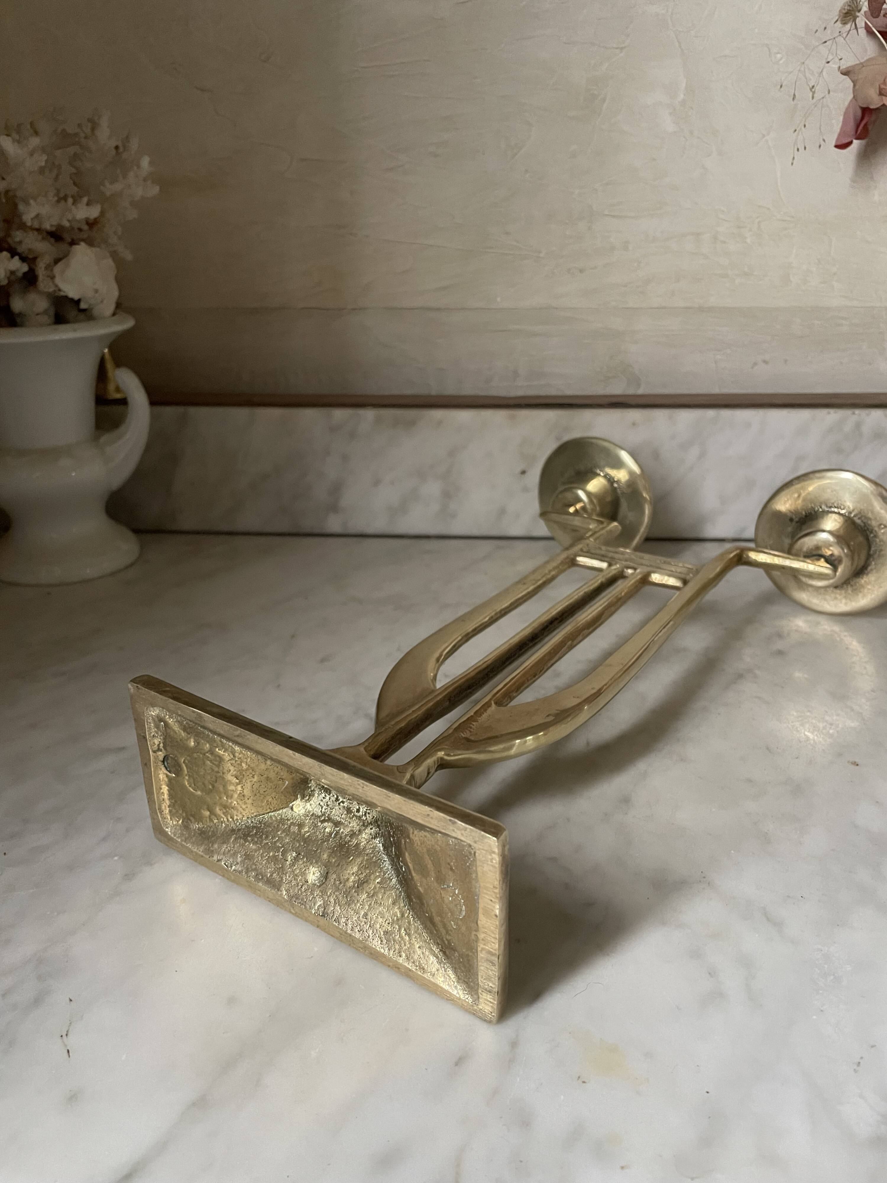 Art Deco chandelier in solid brass