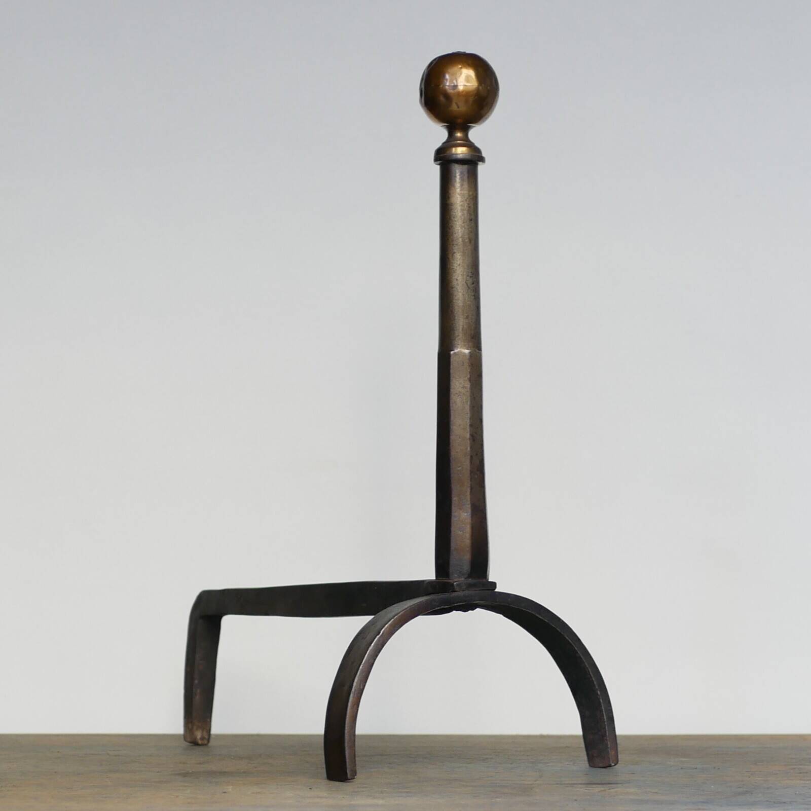 Monumental chenets for fireplace - Italian production - Minimalist design