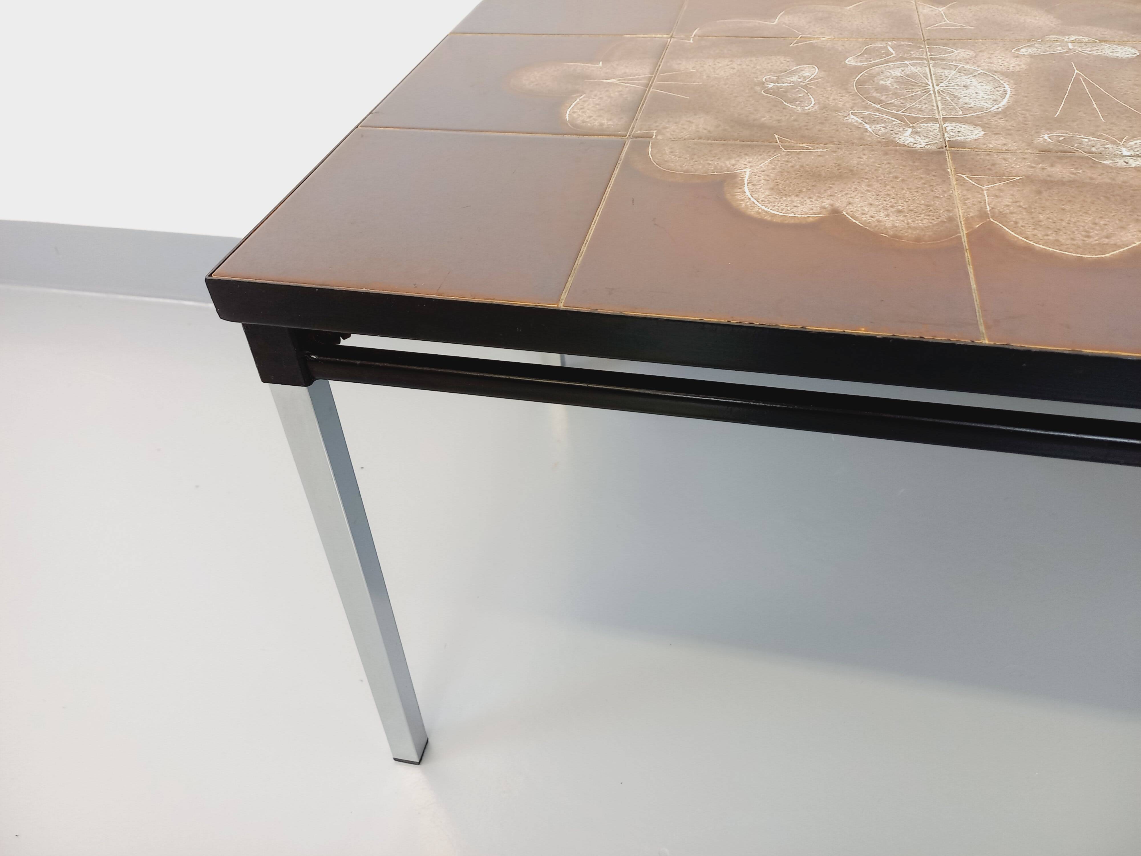 Vintage rectangular coffee table from the 60s 70s in ceramic, black metal and chrome metal