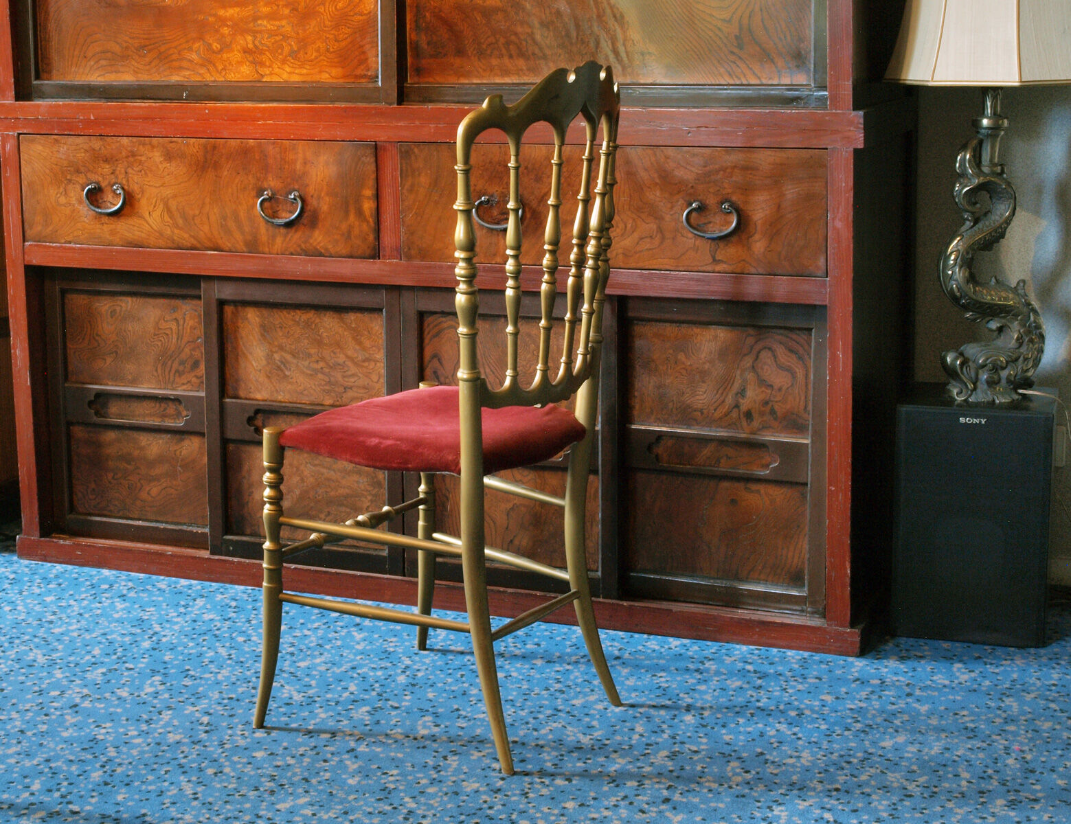 Chaise Napoléon III style Chiavari en bois doré