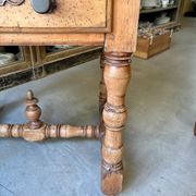Bureau, table d'appoint 1 tiroir en bois clair