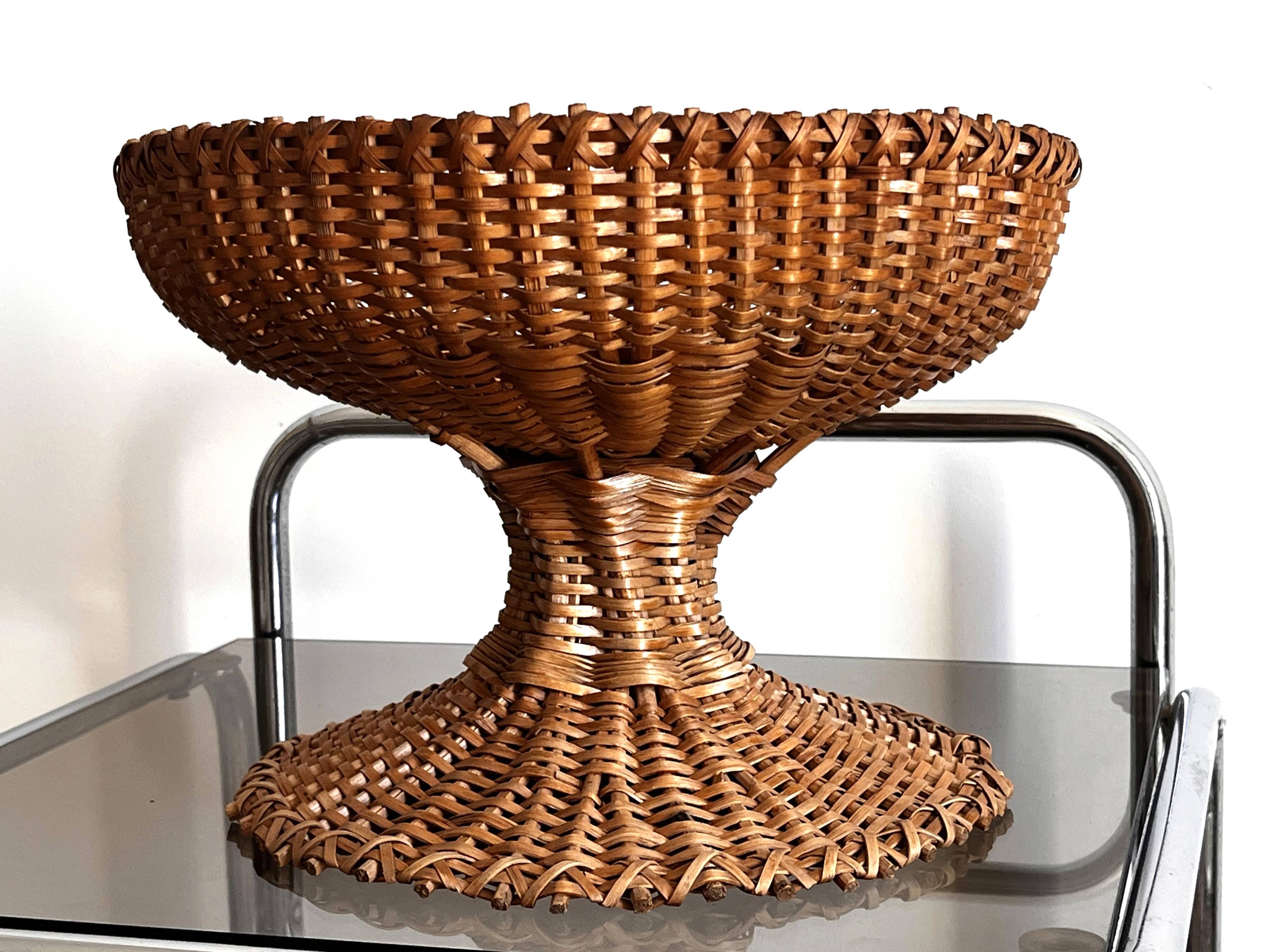 Wicker fruit bowl