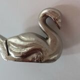 Set of 12 place-marked swans with names