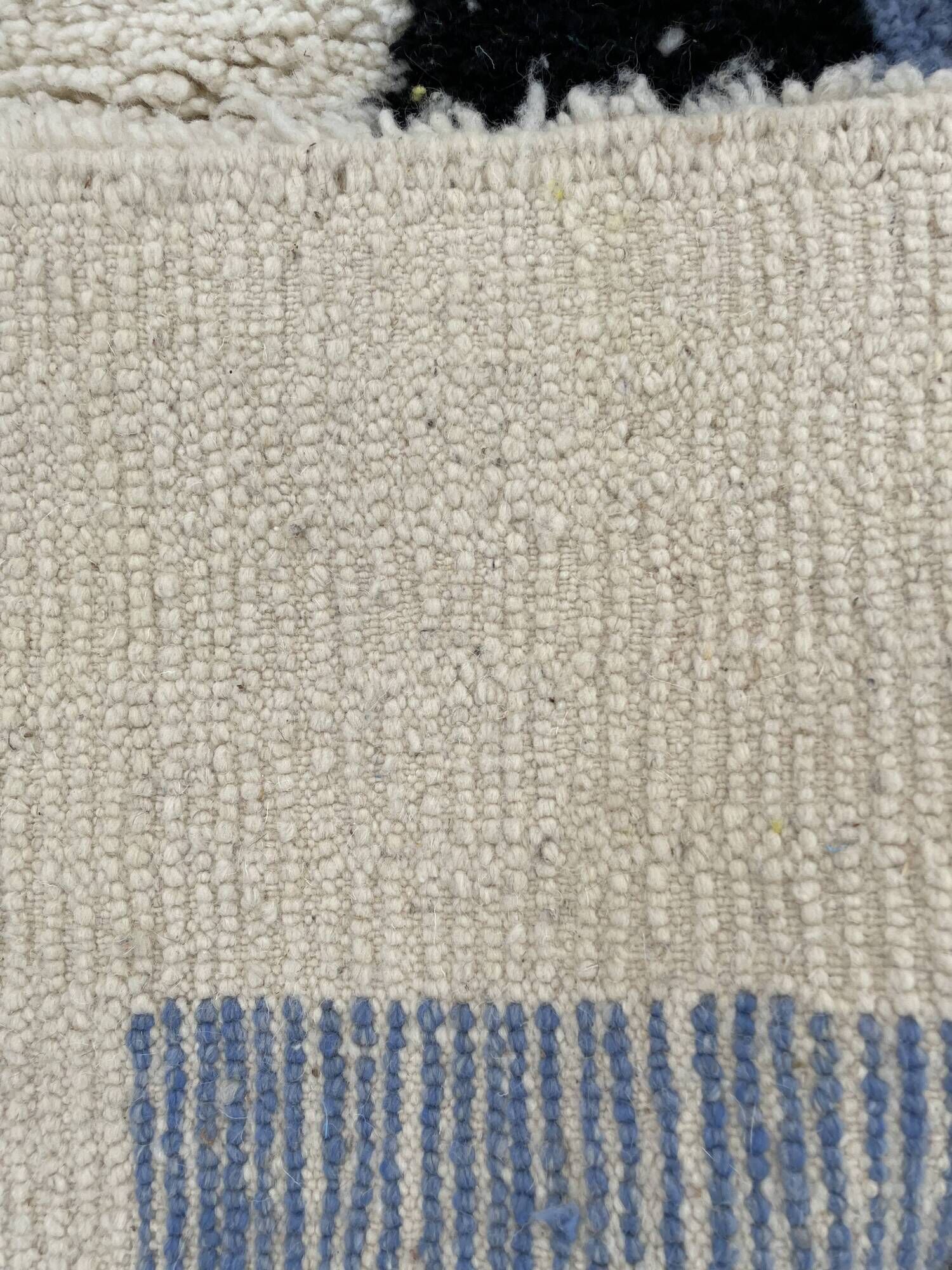 Berbere beni ouarain abstract wool rug 120 x 200 cm