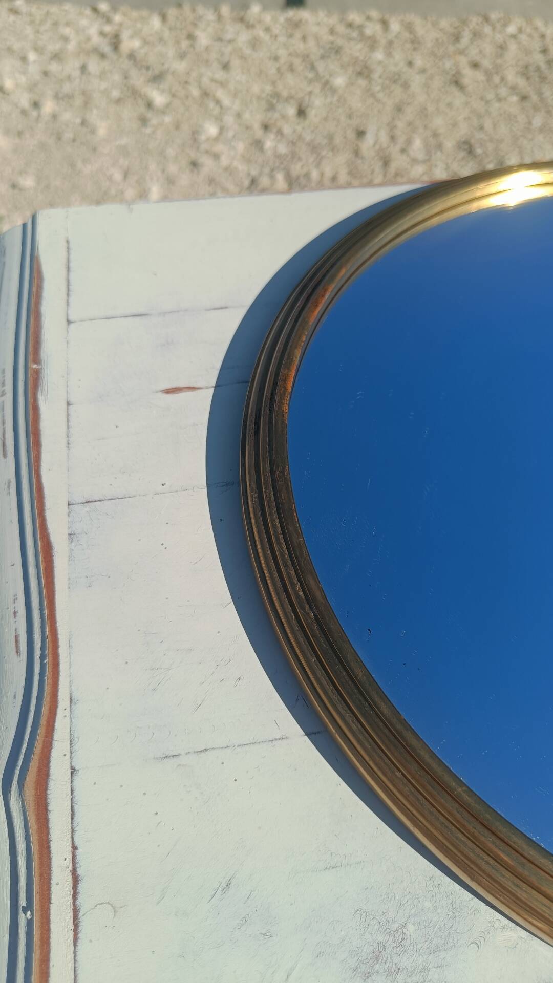 Golden mirror plateau