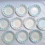10 Amandinoise soup plates with blue oak leaves