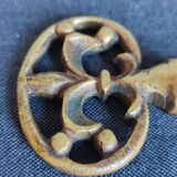 Key holder in the shape of a vintage key