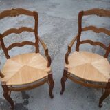 Paire de fauteuils de style Louis XV