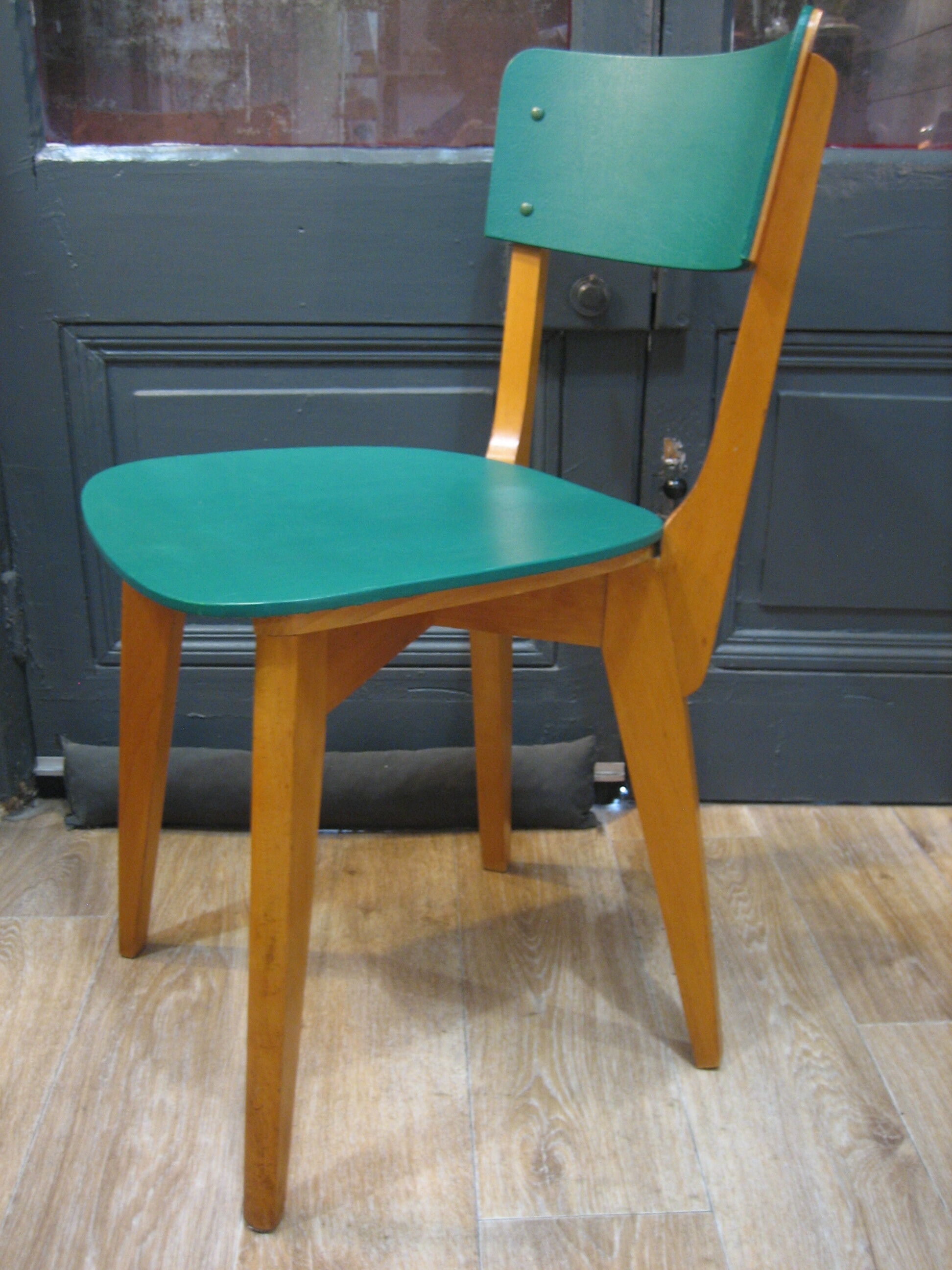 Chaise style scandinave