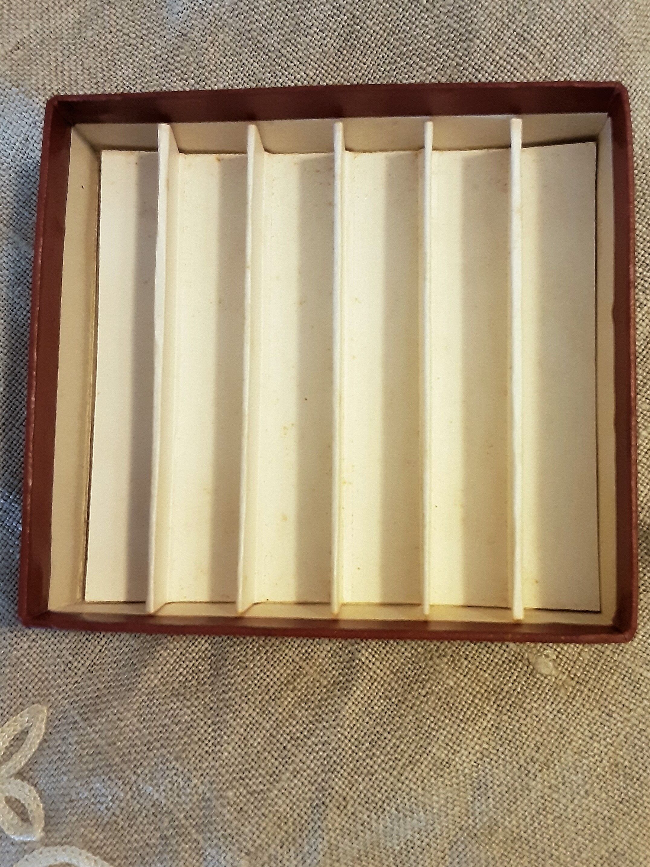 Vintage knife holder, Faïencerie St Clément