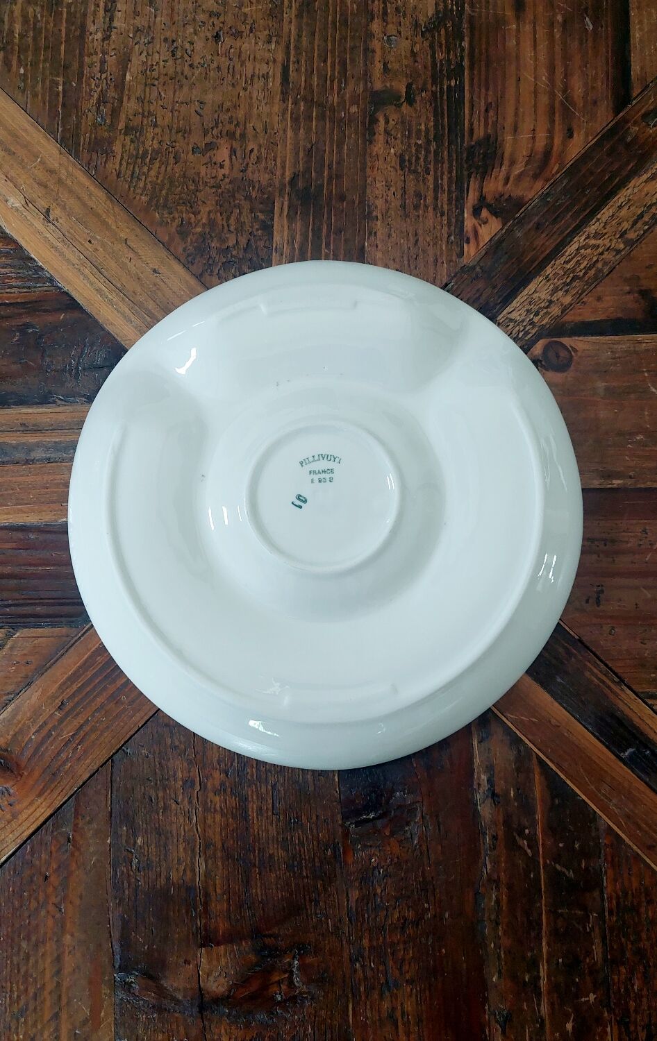 Service of 6 artichoke plates - Pillivuyt porcelain