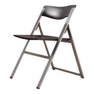 Tecno P08 Folding Chair by Justus Kolberg - Steel Frame, Black Plastic Seat, Made in Italy, 1990s